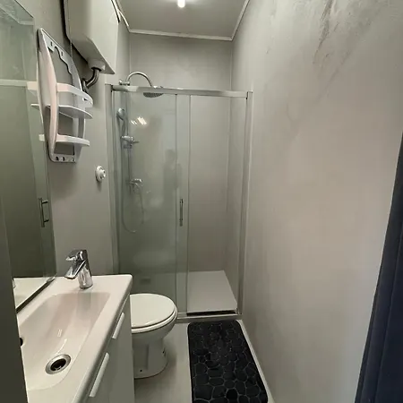 Sweet Suite, Per 2 Persone A Apartamento Trieste